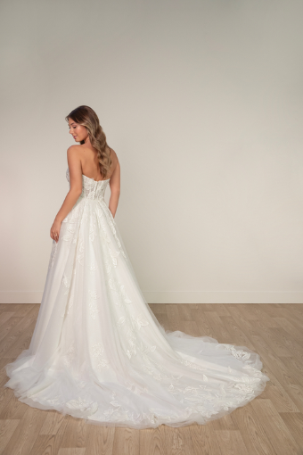 Stella York SY8166 #7 (IVIV-PL) Ivory Lace & Tulle over Ivory Gown w Porcelain Tulle Plunge thumbnail