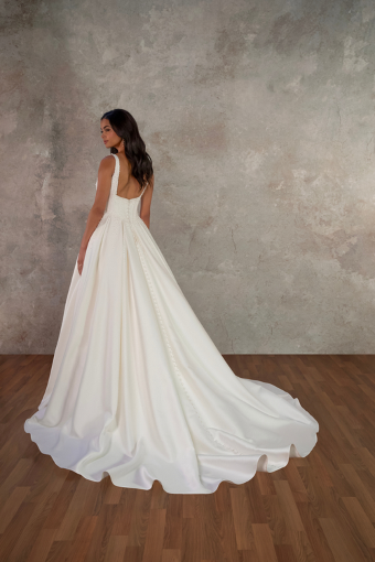 Essense of Australia D4418 #6 (IVR) Ivory thumbnail