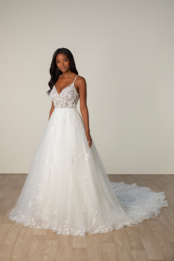 Stella York 8017 #10 default Ivory/Biscotti thumbnail