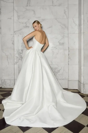 Casablanca Bridal 2592 Chapel #1 default Ivory thumbnail