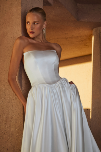 Casablanca Bridal 2619 Jovienne #1 default Diamond White thumbnail