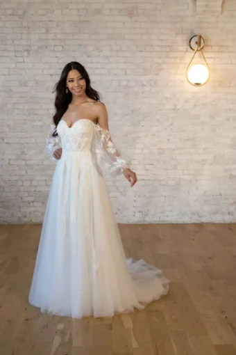 Stella York 7521 #0 default (IV-BC) Ivory Lace and Tulle over Biscotti Gown thumbnail