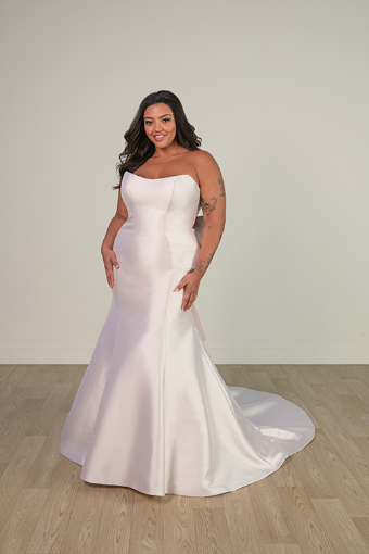 Stella York SY8159 #3 (PI-PL) Pure Ivory Gown w Porcelain Tulle Illusion thumbnail