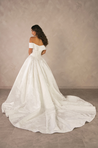 Essense of Australia D4604 #1 (IVR) Ivory thumbnail