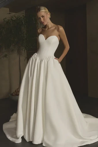 Casablanca Bridal 2658 Nina #0 default Ivory thumbnail