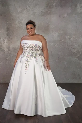 Essense of Australia D4217 #10 default (BH-IV) BLUE BLUSH LACE ON IVORY GOWN thumbnail