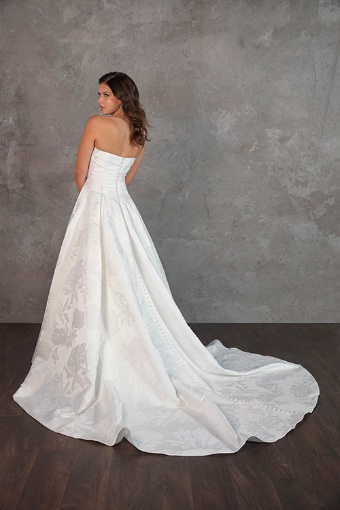 Essense of Australia D4304 #7 (IVQ) IVORY JACQUARD thumbnail