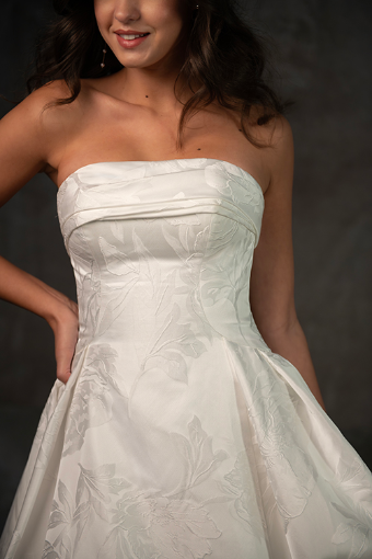 Essense of Australia D4304 #8 (IVQ) IVORY JACQUARD thumbnail